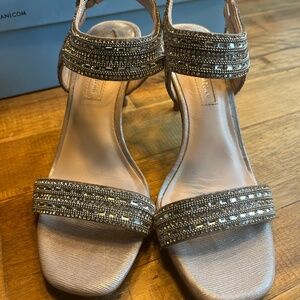 Antonio Melani Haelee shoes